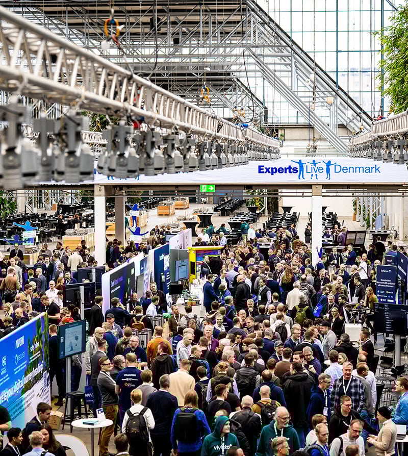 ELDK 2026 Expo Halle mit allen Besuchern