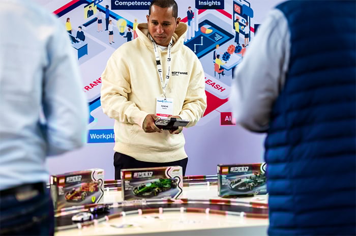 ELDK 2026 Sanche an der Epic Fusion Carrera Bahn