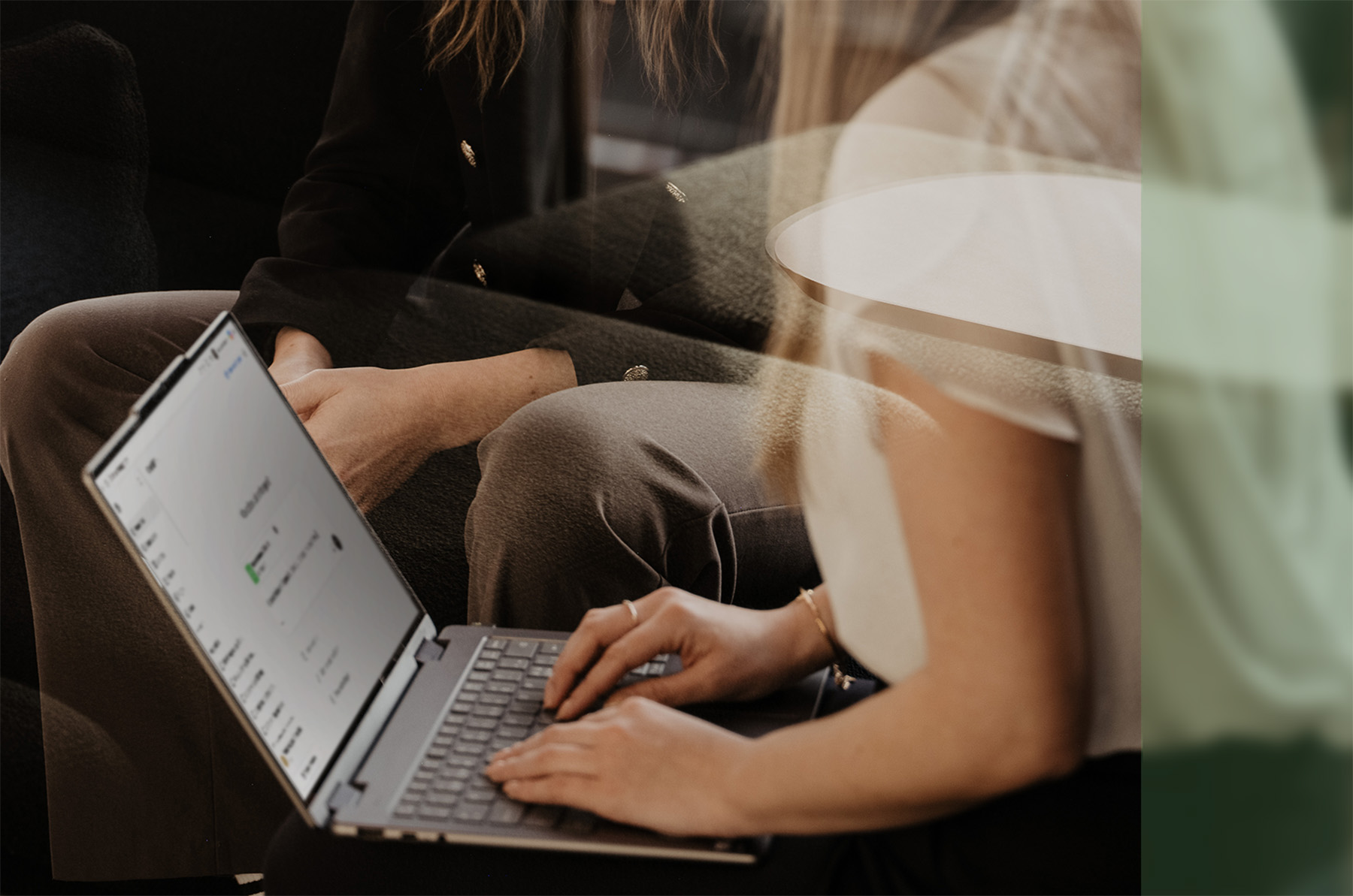 Laptop where an employee uses AI for business